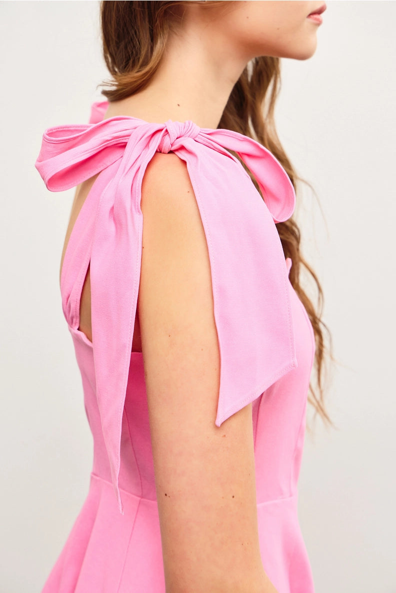 Scallop Edge Sleeveless Dress