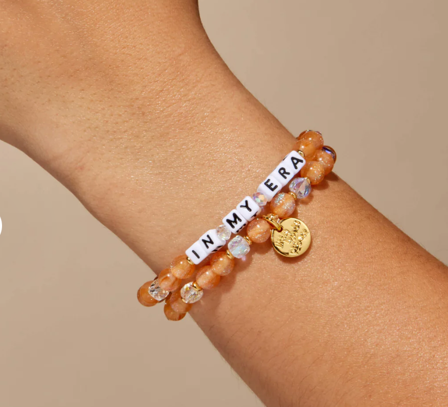 In My Era - Showgirl