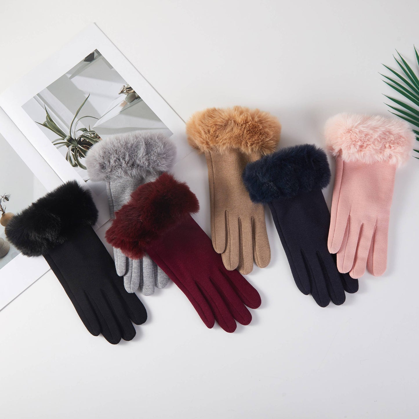 Faux Fur Trim Wrist Cozy Winter Gloves