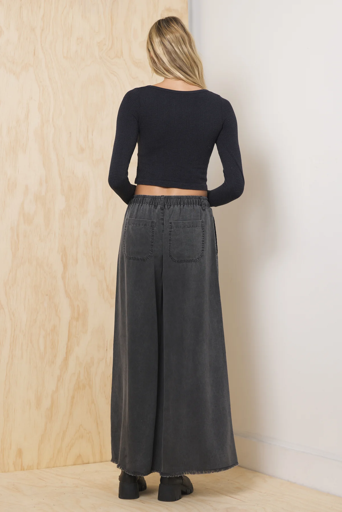 Tencel Wide Leg Pant - Charcoal