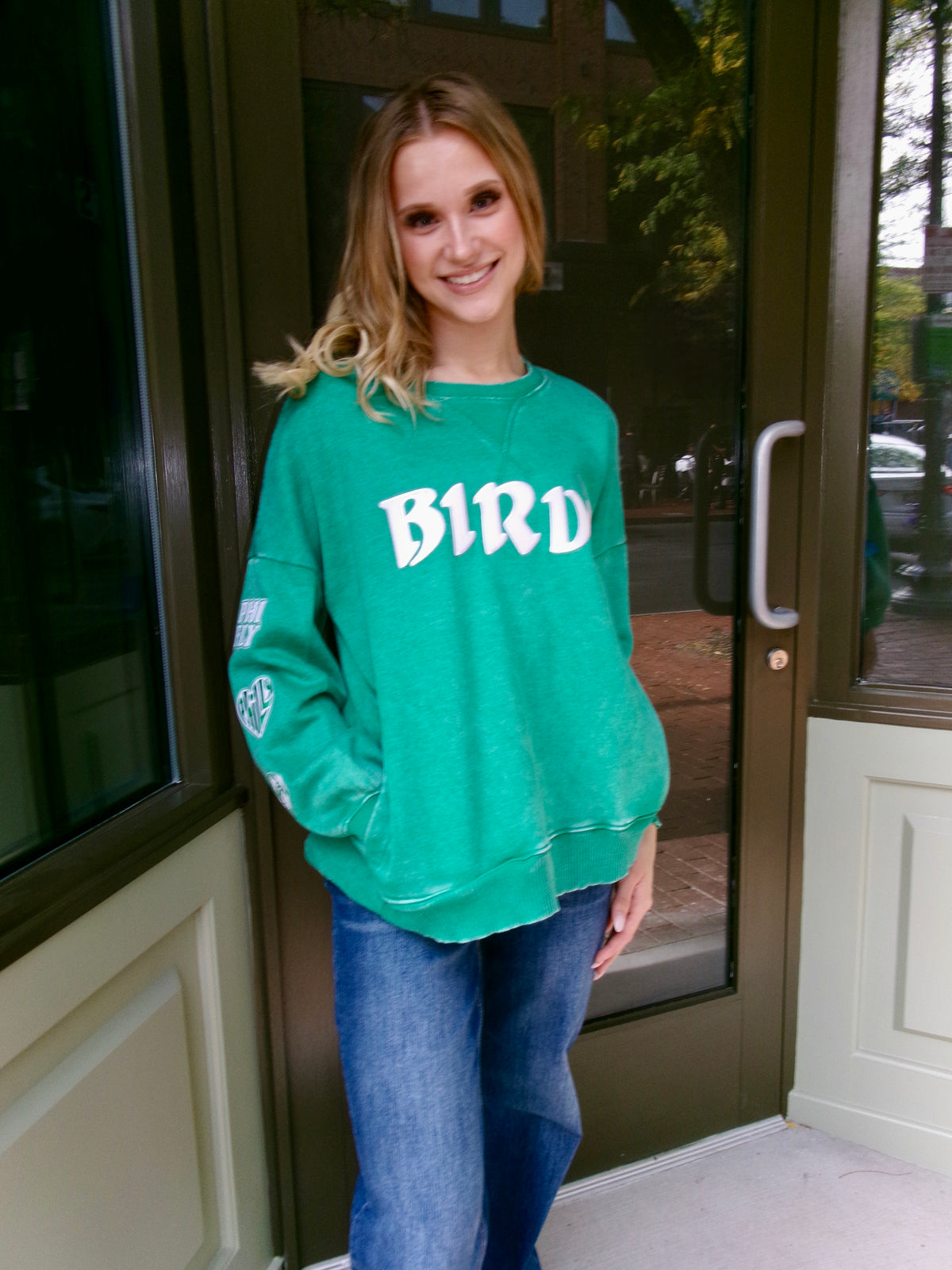 BIRDS Patch Sweatshirt