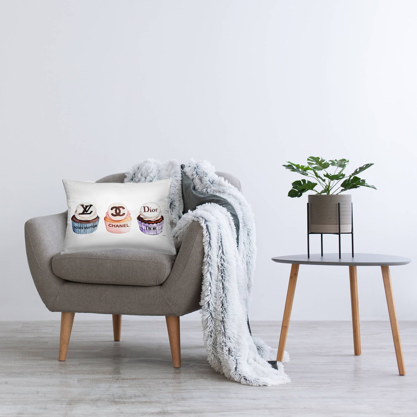 Chic Fashion Cupcake Trio - Decorative Throw Pillow, 14x20