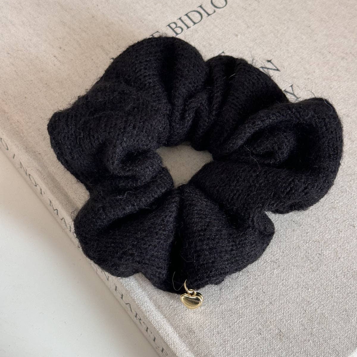 Heart Pendant Knit Hair Tie