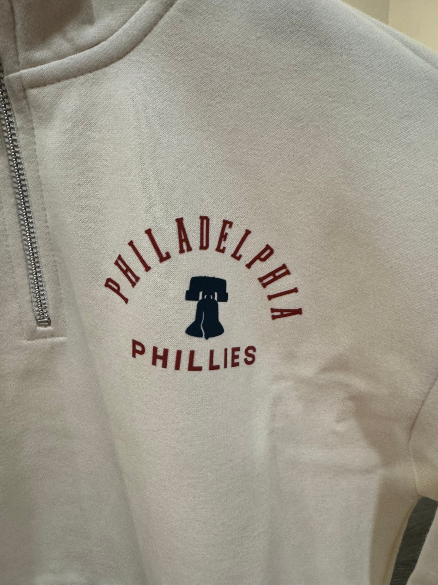 Phillies Half Zip Crop