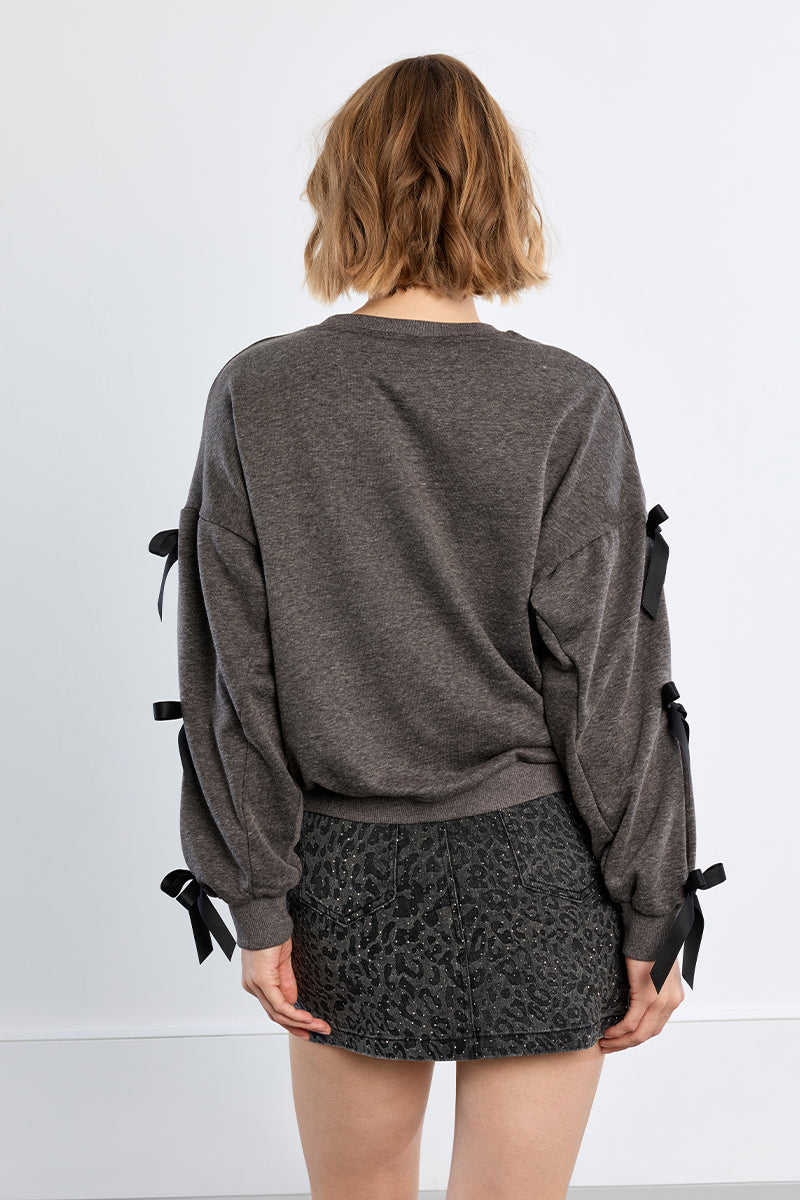 Taylor Bow Sweatshirt