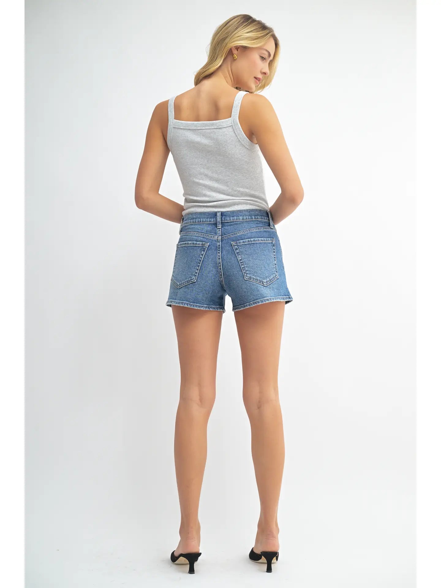 Clean Hem Stretch Short