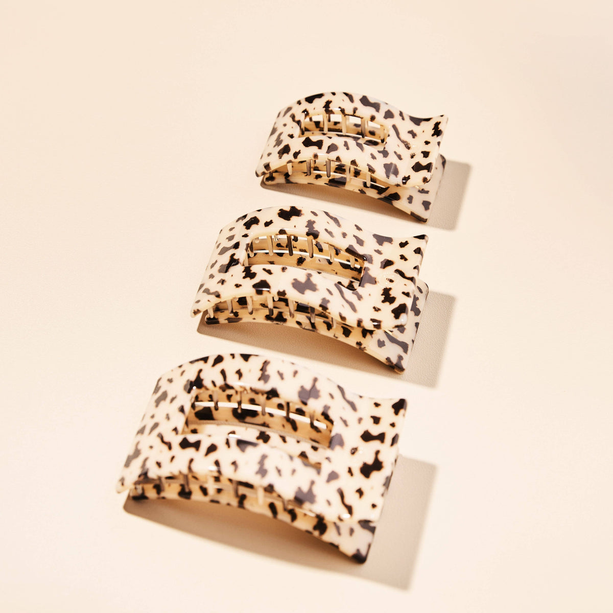 Blonde Tortoise | Medium | Flat Rectangle Hair Clip