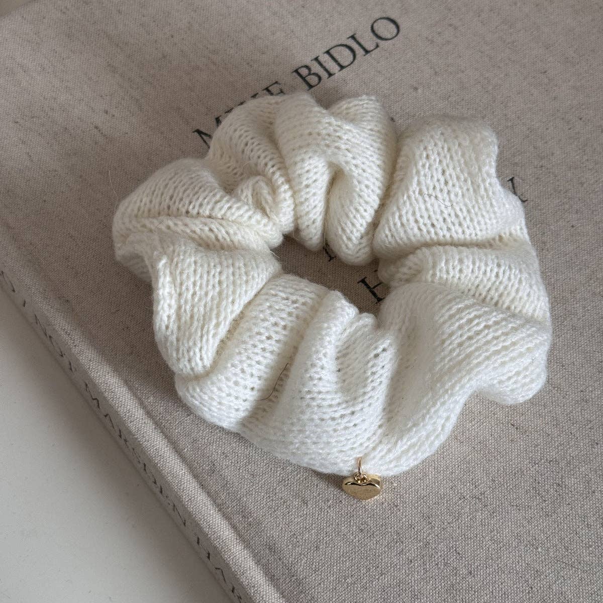 Heart Pendant Knit Hair Tie